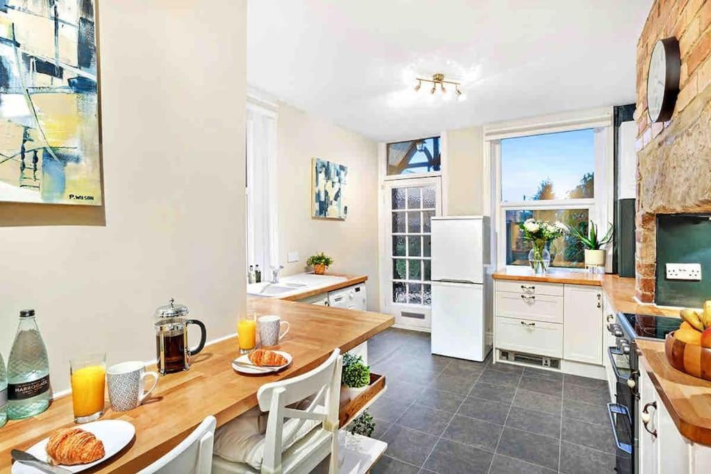 The Stanley Suite 1 Bedroom Apt Dog Friendly Patio Harrogate Bagian luar foto