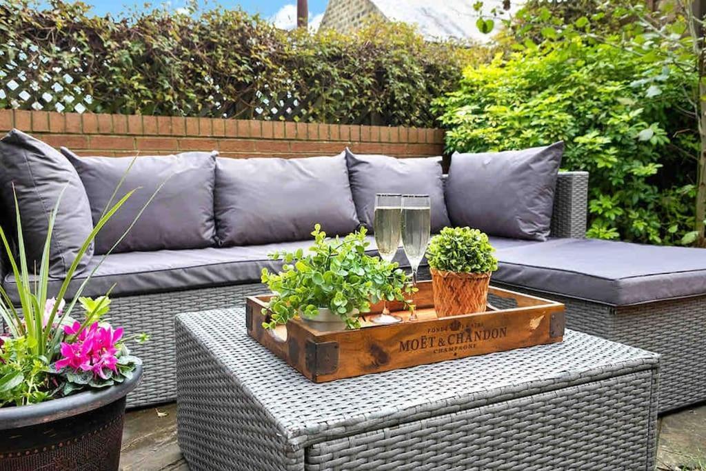 The Stanley Suite 1 Bedroom Apt Dog Friendly Patio Harrogate Bagian luar foto